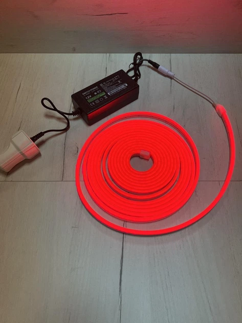 Світлодіодна гнучка неонова стрічка LED NEON від 12 вольт із блоком від мережі 220В 5м Червона - зображення 8
