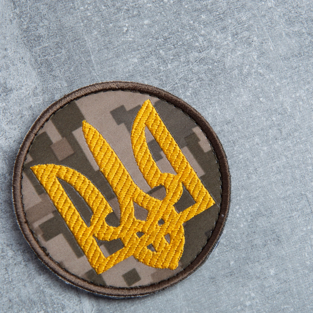 Шеврон нашивка на липучці IDEIA Тризуб України круглий піксель вишитий патч 7 см (2200004281698) - зображення 2