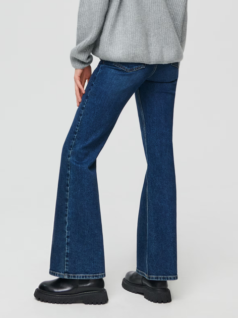 High waist flare jeans Color blue - SINSAY - 6183J-50J