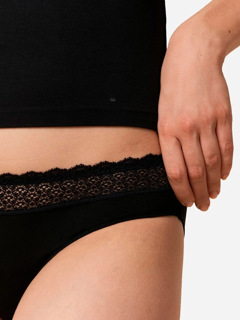 Zestaw damskich majtek typu figi 3 szt Triumph 10214907 M Czarny (7613142032513) - obraz 5