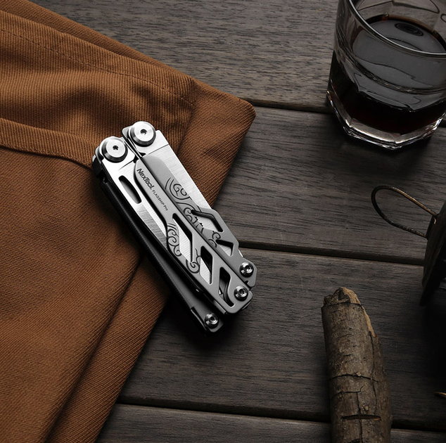 Мультитул NexTool Flagship Pro NE20246 16 в 1 с ножом пилой и плоскогубцами, silver - изображение 3