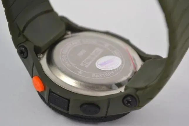 Мужские спортивные наручные часы Skmei Carbon 0989 (Green) - изображение 7
