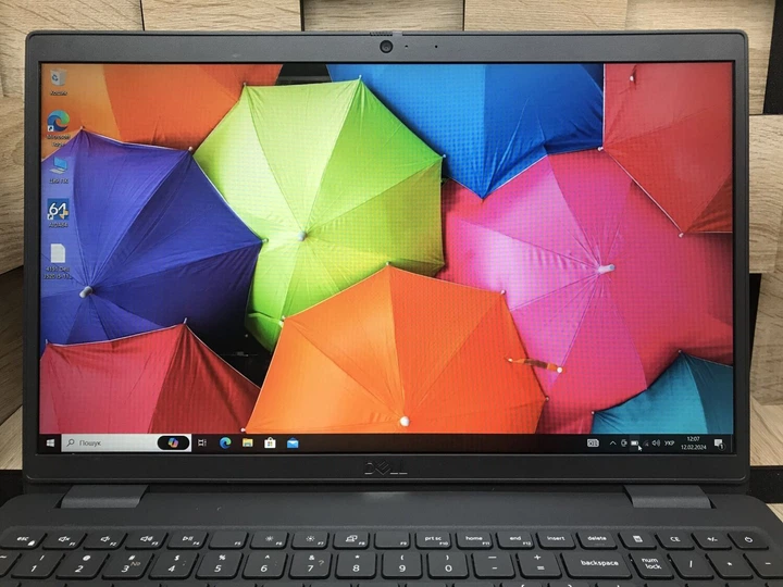 Ноутбук Б-клас Dell Latitude 3520 / 15.6" (1920x1080) IPS / Intel Core i5-1135G7 (4 (8) ядра по 2.4 - 4.2 GHz) / 8 GB DDR4 / 256 GB SSD M.2 / Intel Iris Xe Graphics / WebCam / USB 3.2 / HDMI / Windows 10 б/в - Фото 3 Ноутбук Б-клас Dell Latitude 3520 / 15.6" (1920x1080) IPS / Intel Core i5-1135G7 (4 (8) ядра по 2.4 - 4.2 GHz) / 8 GB DDR4 / 256 GB SSD M.2 / Intel Iris Xe Graphics / WebCam / USB 3.2 / HDMI / Windows 10 б/в - зображення 3