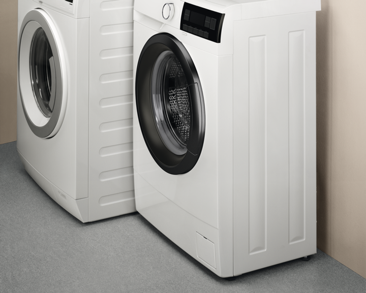 Стиральная машина узкая Electrolux EW6SM226DU - изображение 6