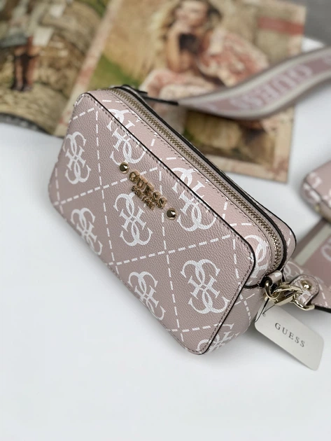 Сумка женская Guess Rea Quattro G Mini Camera Crossbody пудровая