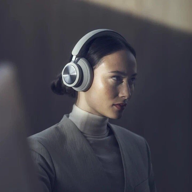 ヘッドホン Bang&Olufsen Beoplay Portal (Grey Mist) Amazon.co.jp: バング・アンド・オルフセン (Bang & Olufsen