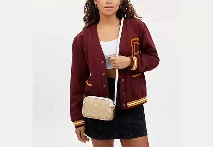 Жіноча сумка Coach Mini Jamie Camera Bag In Signature Canvas (біла