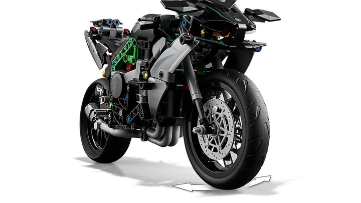 Конструктор LEGO Technic Мотоцикл Kawasaki Ninja H2R 643 деталі