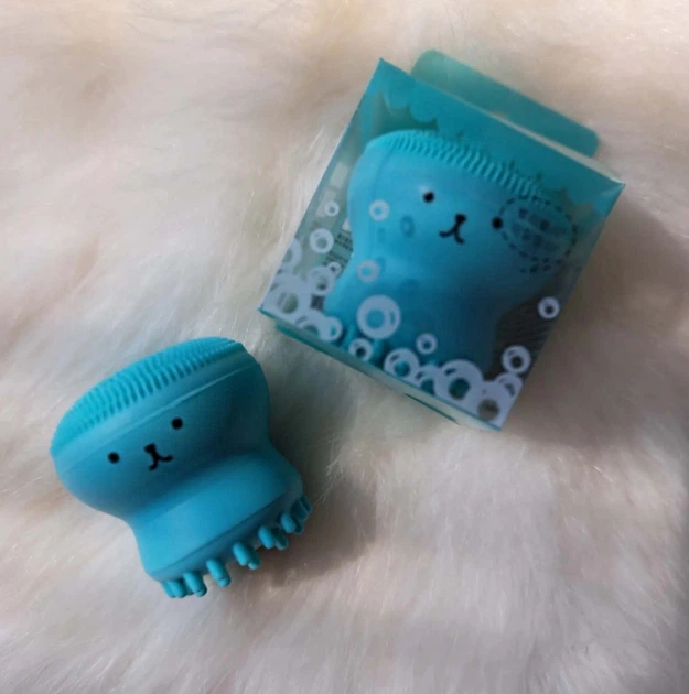 Силіконова щіточка для вмивання обличчя Etude House Jellyfish Blue - Фото 2 Силіконова щіточка для вмивання обличчя Etude House Jellyfish Blue - зображення 2