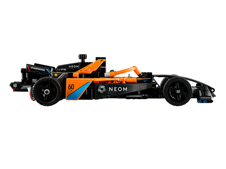 Конструктор Lego Technic Гоночний автомобіль НЕОМ МакЛарен Формула E 42169 - Фото 4 Конструктор Lego Technic Гоночний автомобіль НЕОМ МакЛарен Формула E 42169 - зображення 4