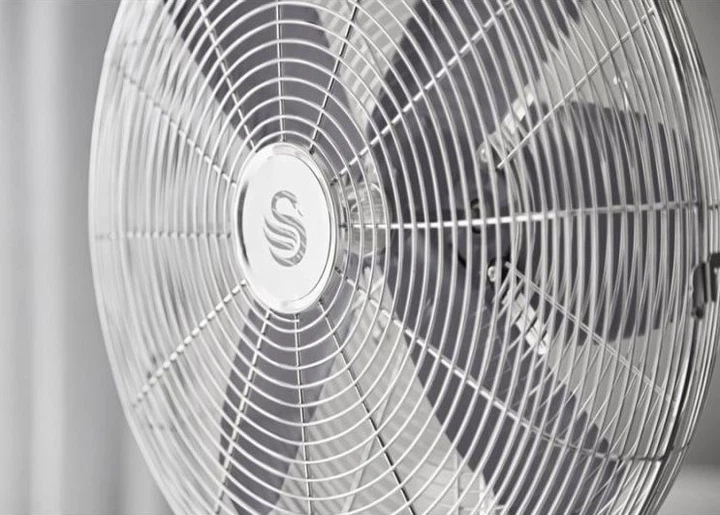 Вентилятор підлоговий Swan Retro SFA12610GRN - зображення 4