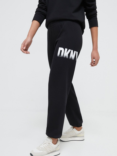 Акція на Спортивні штани жіночі DKNY Fade Away Logo Relax DP3P3379-BLK XS Чорні від Rozetka