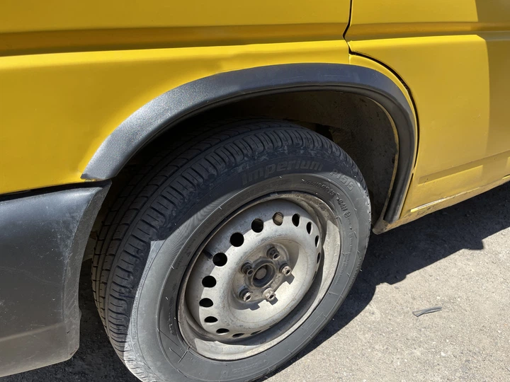Расширители арок (4 шт, черные) Нержавеющая сталь для Volkswagen T4 Transporter 1990-2003 гг - Фото 5 Расширители арок (4 шт, черные) Нержавеющая сталь для Volkswagen T4 Transporter 1990-2003 гг - изображение 5