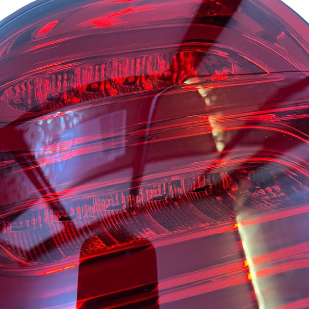 Задні світлодіодні ліхтарі стопа ЛЕД/LED на LADA ПРІОРА 2170,2172 (Мерседес червоний) 2шт - зображення 2