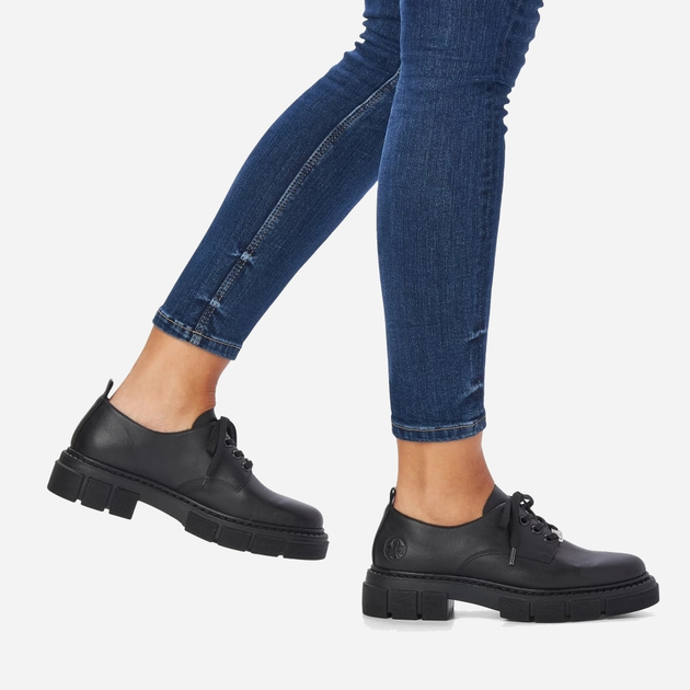 Buty derby damskie skórzane Rieker RIEM3801-00 42 Czarne (4060596876997) - obraz 9