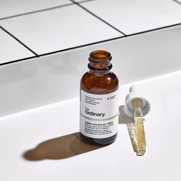 The Ordinary - Caffeine Solution 5% + EGCG - Сыворотка под глаза с кофеином и зеленым чаем - 30ml - Фото 3 The Ordinary - Caffeine Solution 5% + EGCG - Сыворотка под глаза с кофеином и зеленым чаем - 30ml - изображение 3