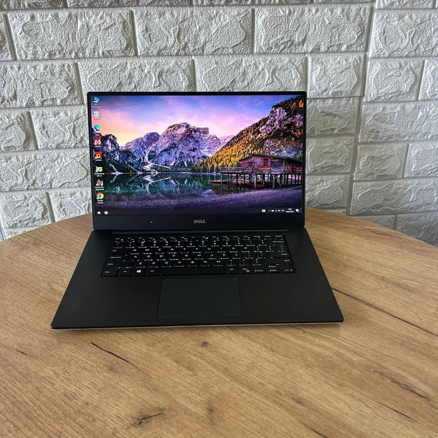 Ігровий ноутбук Dell XPS 15 9560 / 15.6" (1920x1080) IPS / Intel Core ...