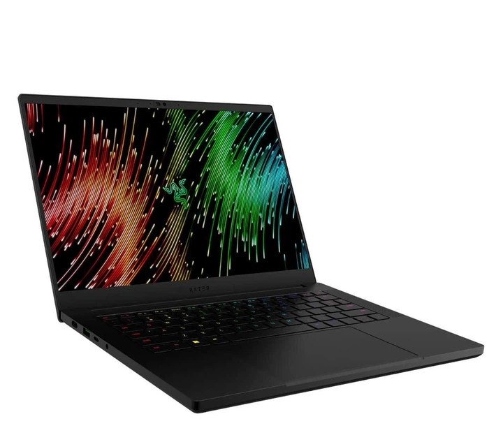 Ноутбук Razer Blade 14 R9-7940HS/16GB/1TB/Win11 RTX4060 240Hz (RZ09-0482VEH3-R3E1) - изображение 2