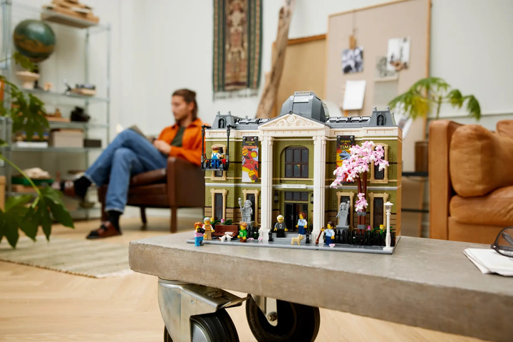 Конструктор LEGO Icons Музей Природничої Історії 4014 деталей (10326) - зображення 14