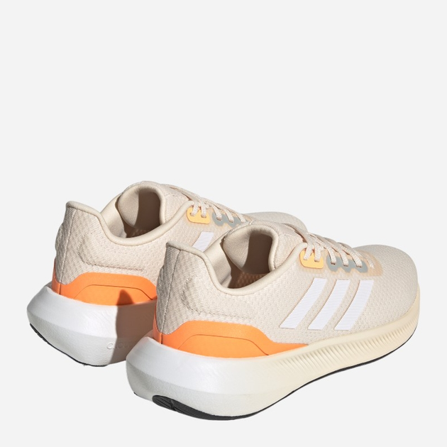 Buty do biegania damskie adidas Runfalcon 3.0 W HQ1473 38 Pomarańczowe (4066748172245) - obraz 4