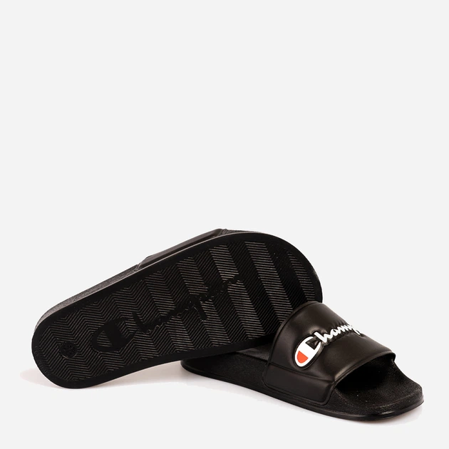 Klapki basenowe damskie Champion Varisty 2.0 S10970-KK001 40 (8.5US) 25.5 cm Czarne (8054112284195) - obraz 3