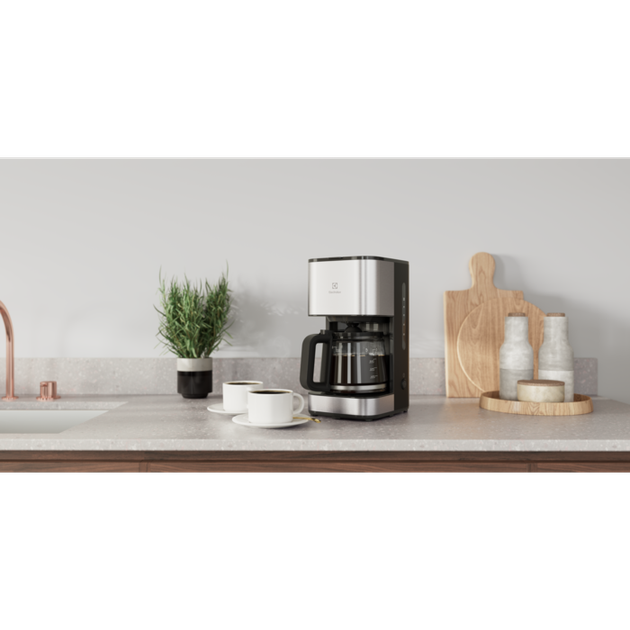 Кофеварка капельная Electrolux E3CM1-3ST - изображение 3