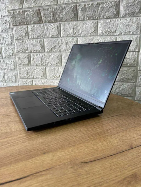 Ноутбук Eluktronics MAG-15 15.6" 144Hz i7 9750H 16Gb SSD 512Gb RTX 2070 MaxQ Б/В - изображение 4