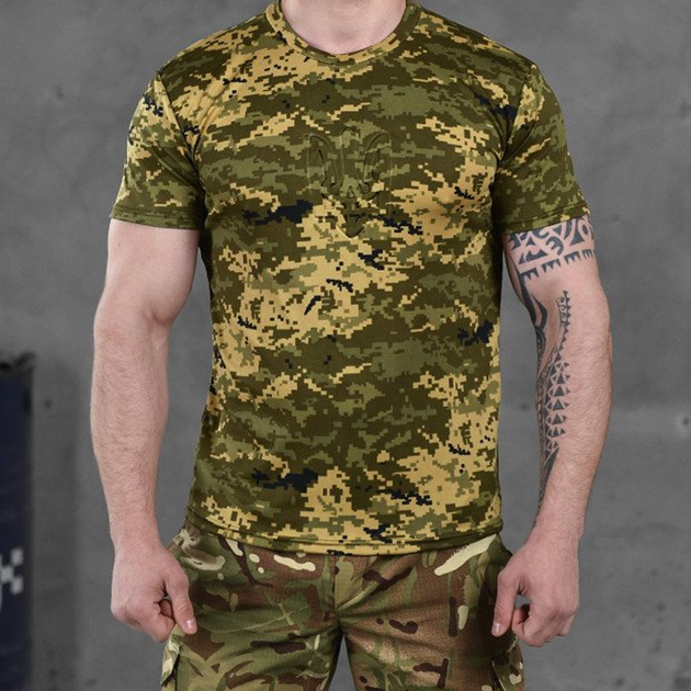 Потовідвідна чоловіча футболка Punishment з принтом "Герб" піксель розмір M - зображення 1