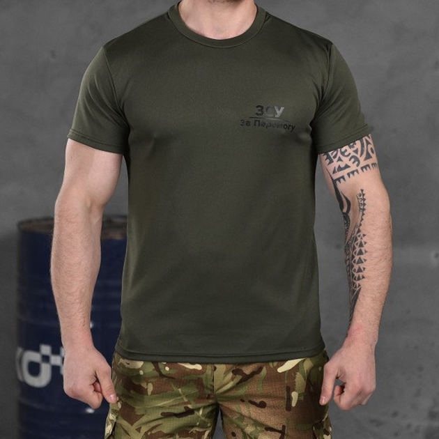 Потоотводящая мужская футболка с принтом "За победу" олива размер M - изображение 1