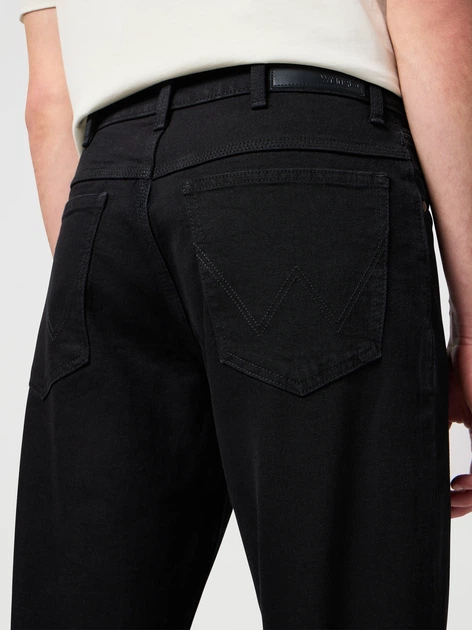 Jeansy regular fit męskie Wrangler 112126014 34/34 Czarne (5400852558615) - obraz 5