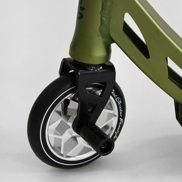 Трюковый самокат Best Scooter Freestyle N-56307 с рулевой системой HIC, колеса 120 мм + 2 пеги, Оливковый - Фото 5 Трюковый самокат Best Scooter Freestyle N-56307 с рулевой системой HIC, колеса 120 мм + 2 пеги, Оливковый - изображение 5