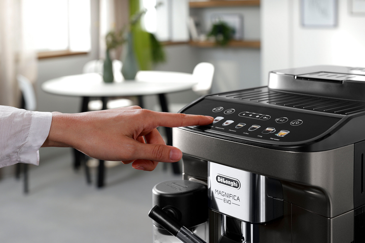 Ekspres do kawy Delonghi Magnifica Evo ECAM290.81.TB - obraz 8