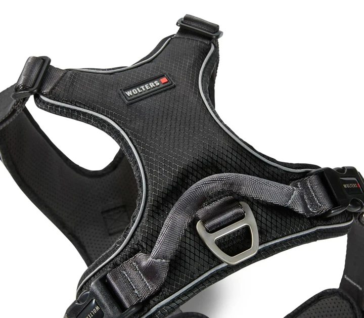 Шлейка для собак пом'якшена з ручкою Wolters Active Pro Comfort 1 40-47,5 см Чорний - Фото 3 Шлейка для собак пом'якшена з ручкою Wolters Active Pro Comfort 1 40-47,5 см Чорний - зображення 3