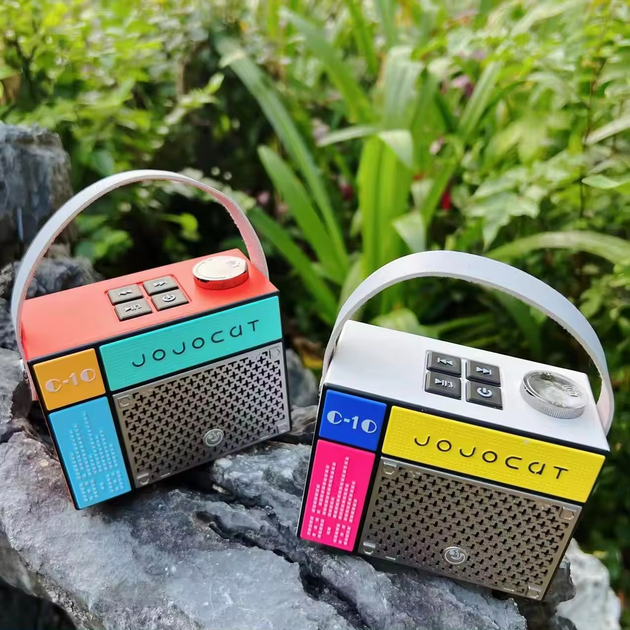 Портативная беспроводная колонка, блютуз колонка Jojocat JQ-C20 (USB-type C, Bluetooth, 800 мАч, AUX, ретро стиль, до 5 часов автономной работы, серый) - изображение 3