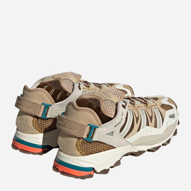 Чоловічі кросівки для трекінгу adidas Hyperturf Adventure HQ9943 42 (8UK) Бежеві (4066746793701) - зображення 4