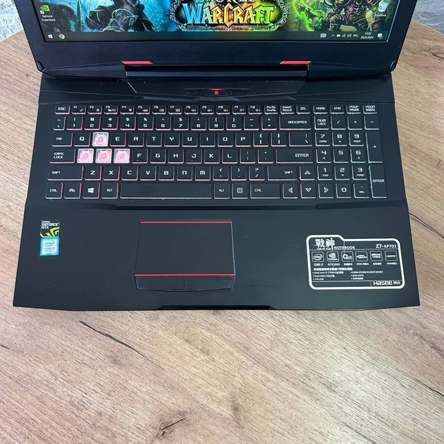 Игровой ноутбук Hasee Z7-KP7D2 / 15.6" (1920x1080) IPS / Intel Core i7-7700HQ (4 (8) ядра по 2.8 - 3.8 GHz) / 16 GB DDR4 / 256 GB SSD + 1000 GB HDD / nVidia GeForce GTX 1060, 6 GB GDDR5, 192-bit / WebCam б/у - Фото 7 Игровой ноутбук Hasee Z7-KP7D2 / 15.6" (1920x1080) IPS / Intel Core i7-7700HQ (4 (8) ядра по 2.8 - 3.8 GHz) / 16 GB DDR4 / 256 GB SSD + 1000 GB HDD / nVidia GeForce GTX 1060, 6 GB GDDR5, 192-bit / WebCam б/у - изображение 7