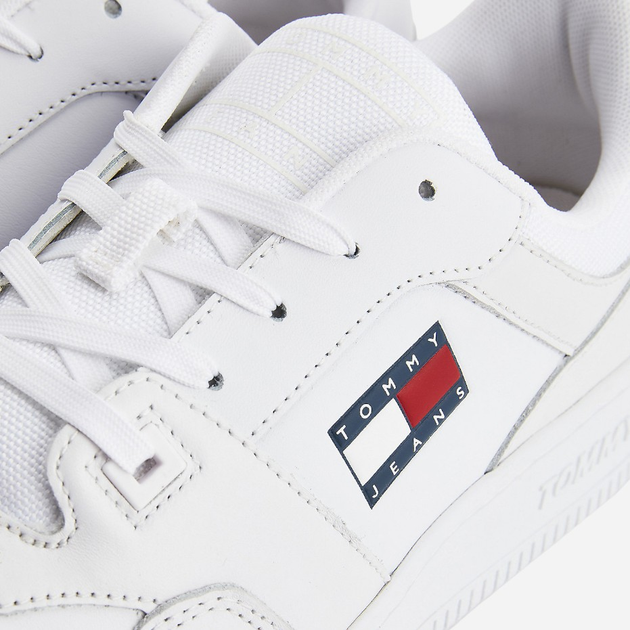 Sneakersy męskie Tommy Hilfiger EM0EM00955-YBR 41 Białe (8720116726787) - obraz 4
