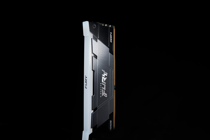 Оперативна пам'ять Kingston Fury DDR4-3600 16384MB PC4-28800 Renegade RGB (KF436C16RB12A/16) - зображення 12