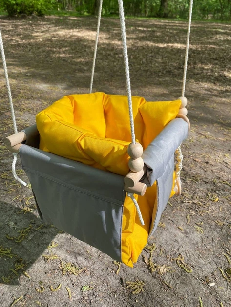 Підвісна Водостійка тканинна дитяча гойдалка Comfort + Сіра з Жовтими подушкою та матрасиком - зображення 4