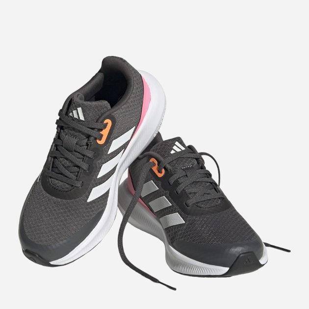 Підліткові кросівки для дівчинки adidas Runfalcon 3.0 K HP5836 39.5 Сірі (4066749891039) - зображення 6