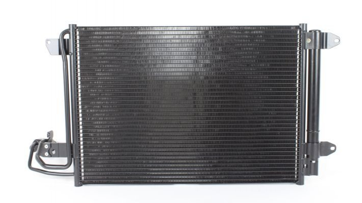 Радіатор кондиціонера KALE 375400 Volkswagen Caddy, Touran, Golf, EOS, Jetta, Scirocco; Skoda Octavia, Yeti; Seat Leon, Toledo; Audi A3, TT 1K0820411D, 1K0820411H, 1K0820411P - зображення 1