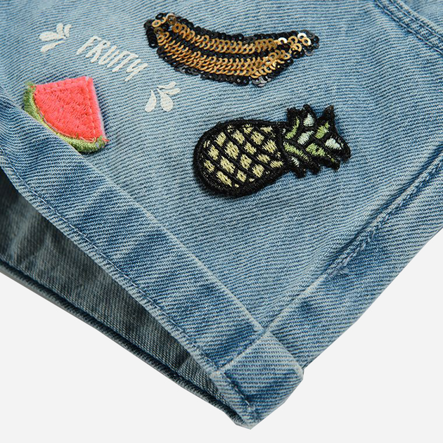Ogrodniczki krótkie dziecięce dla dziewczynki jeansowe Cool Club CJG2212170 104 cm Light Denim (5903272820404) - obraz 3