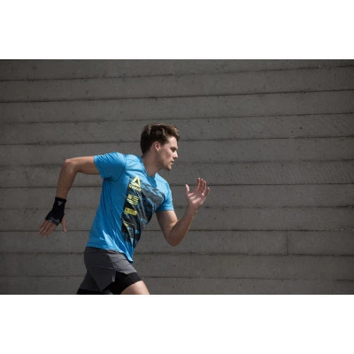 Фиксатор кисти Reebok Wrist Support чорний RRSU-13723 S (885652013086) - изображение 4