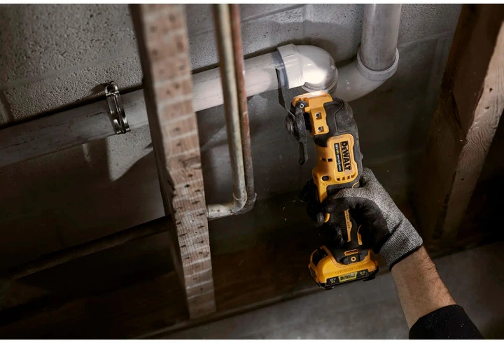 Akumulatorowe narzędzie wielofunkcyjne Renovator DeWalt DCS353D2 - obraz 4