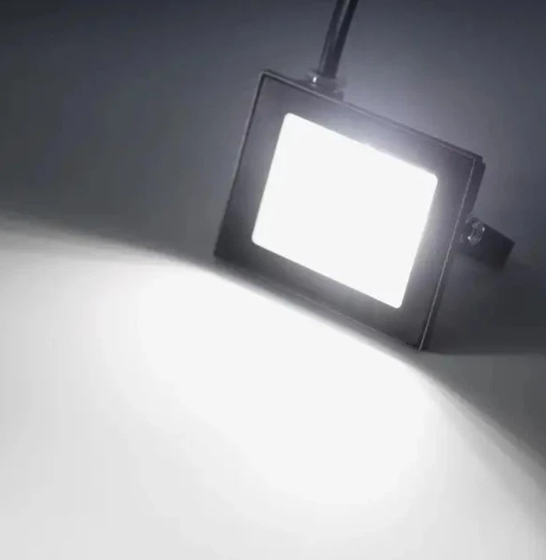Уличный Прожектор LED 8598 Series 2 10W Черный - Фото 3 Уличный Прожектор LED 8598 Series 2 10W Черный - изображение 3