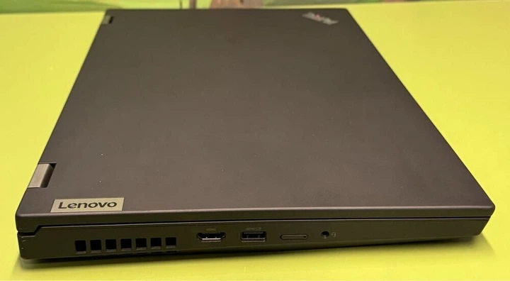 Ноутбук рабочая станция Lenovo Thinkpad P15 Gen2 / 15.6