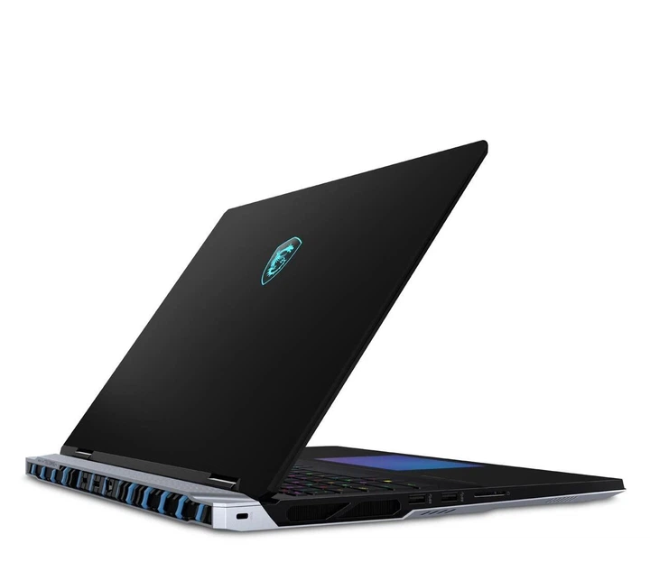 Ноутбук MSI Titan 18 HX i9-14900HX/64GB/4TB/Win11 RTX4090 120Hz (Titan 18 HX | A14VIG-065PL) - Фото 4 Ноутбук MSI Titan 18 HX i9-14900HX/64GB/4TB/Win11 RTX4090 120Hz (Titan 18 HX | A14VIG-065PL) - изображение 4