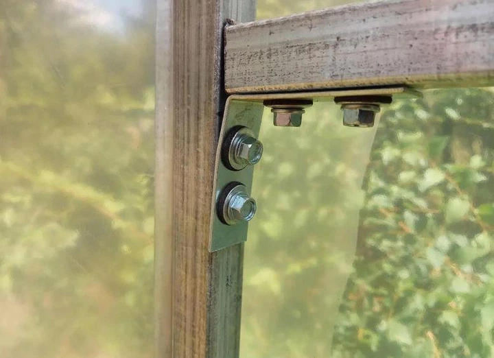 Теплиця 2х3м під плівку 120 мкм із трубою 20х20 мм "Даринка" - зображення 10