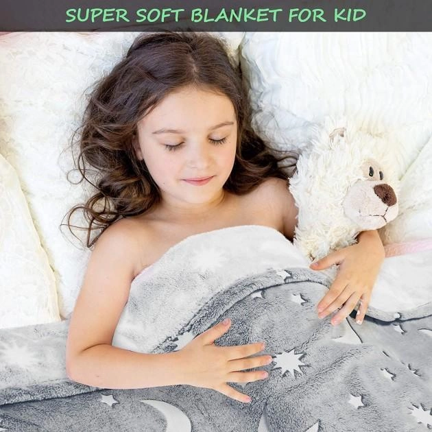 Magic Blanket Плід, що світиться в темряві Покривало фліс із зірками день/ніч 120х150см Сірий - Фото 7 Magic Blanket Плід, що світиться в темряві Покривало фліс із зірками день/ніч 120х150см Сірий - зображення 7