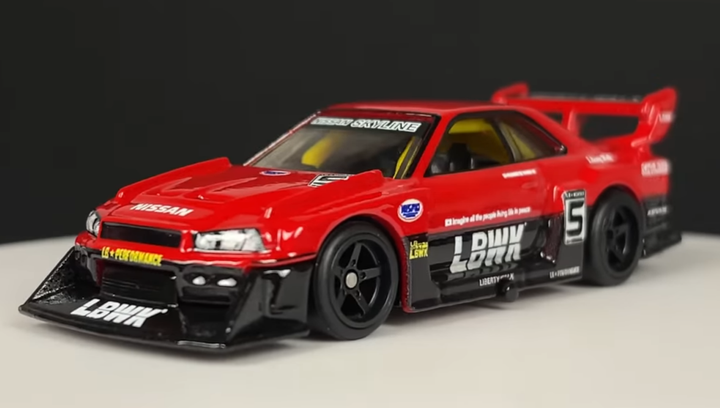 Машинка Premium Hot Wheels LB-ER34 Super Silhouette Nissan Skyline